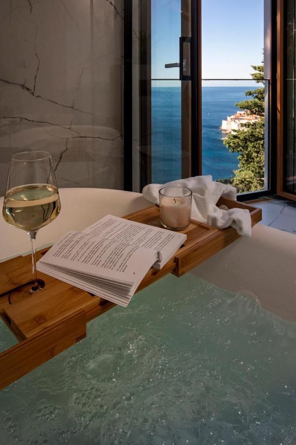 Villa T Dubrovnik - Wellness And Spa Luxury Villa With Spectacular Old Town View Exteriör bild